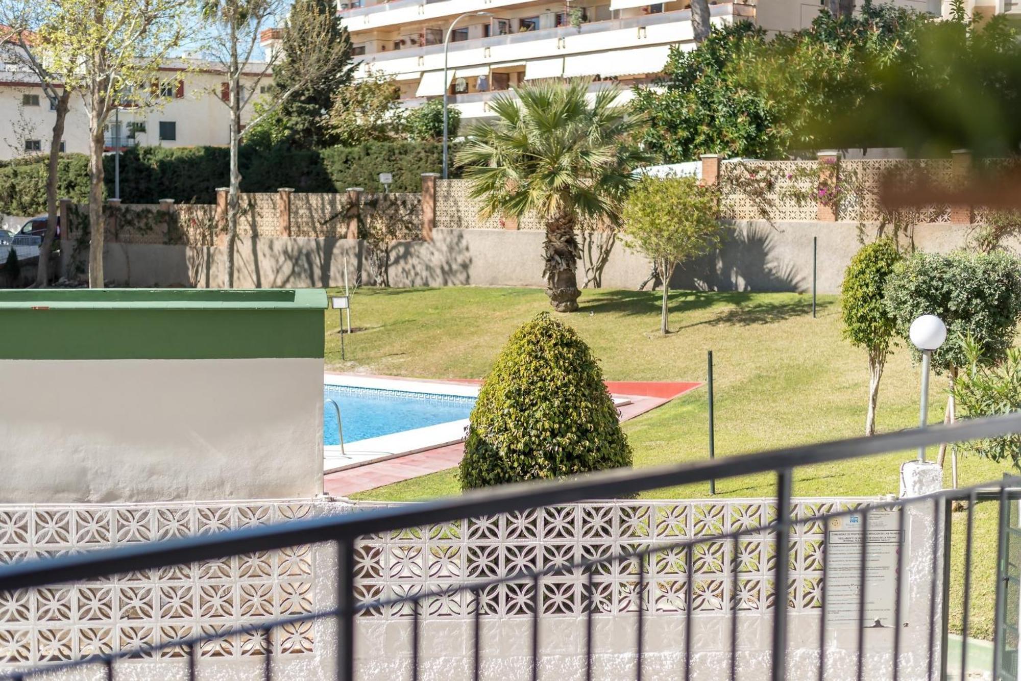 Torremolinos Yellow Fabuloso Andra Zewnętrze zdjęcie