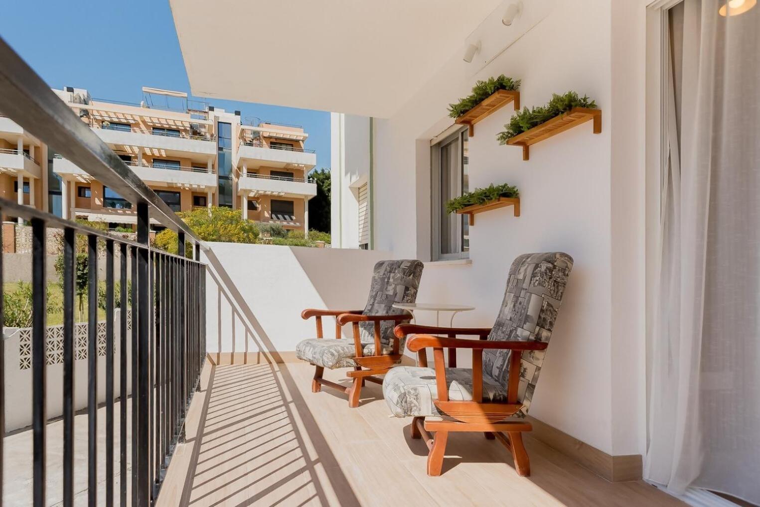 Torremolinos Yellow Fabuloso Andra Zewnętrze zdjęcie