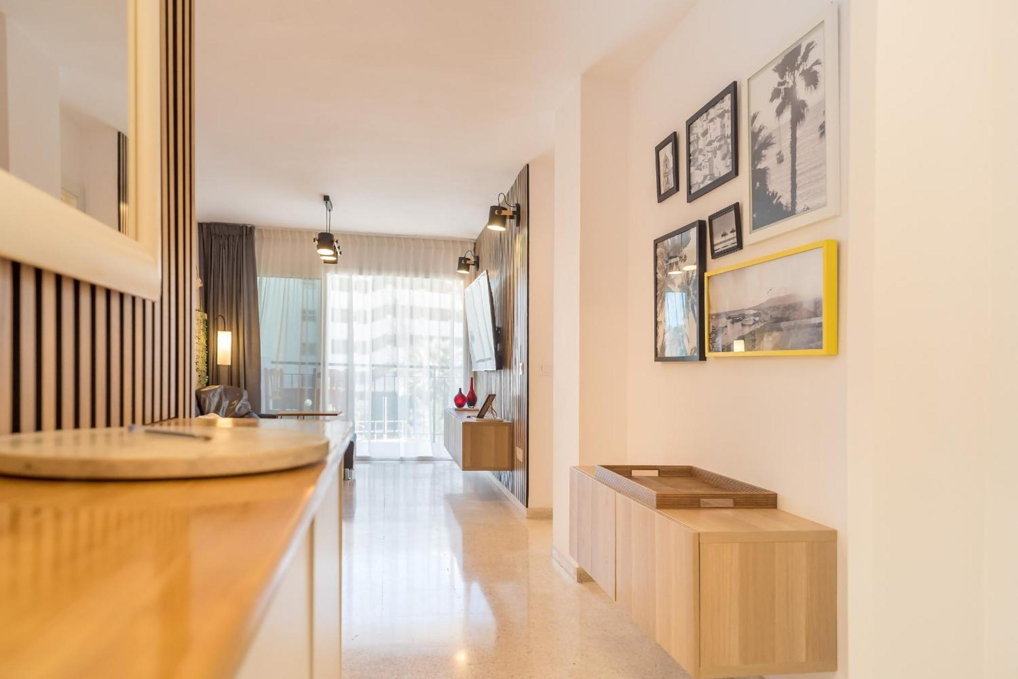 Torremolinos Yellow Fabuloso Andra Zewnętrze zdjęcie